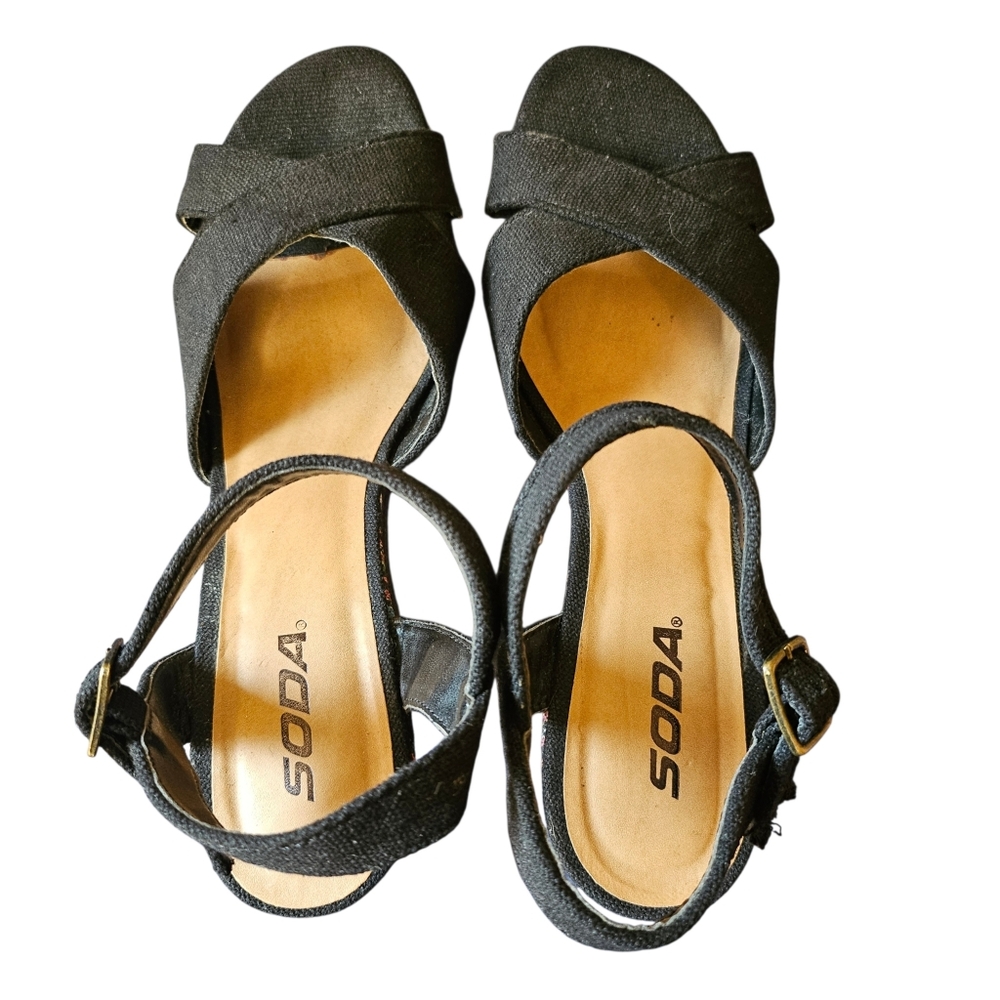 Soda‎ Marisa Serape Striped Platform Wedges | Vibrant Summer Sandals Size 9 - Picture 6 of 6